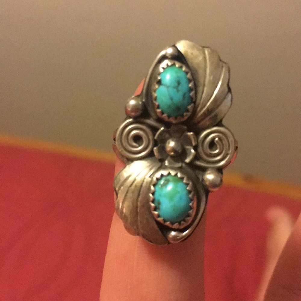 Silver and turquoise ring